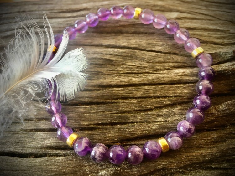 Chevron Ametyst Kamień Mocy - właściwości znaczenie działanie - Maria Bucardi