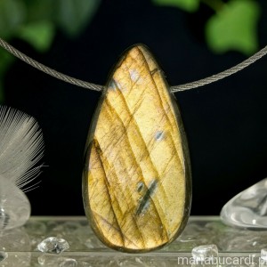 Labradoryt-od-Marii-Bucardi-3sd