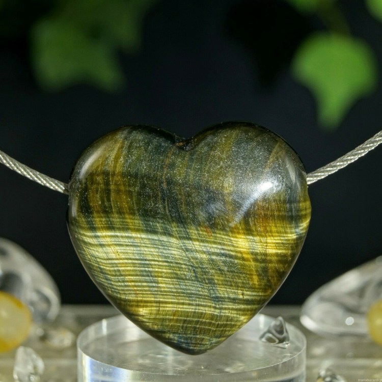 Sokole Oko Kamień Mocy, znaczenie, właściwości, działanie, Maria Bucardi