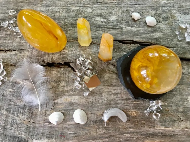 golden healer kwarc kryształ - kamień - Kamienie Mocy - minerały - znaczenie działanie właściwości -Maria Bucardi