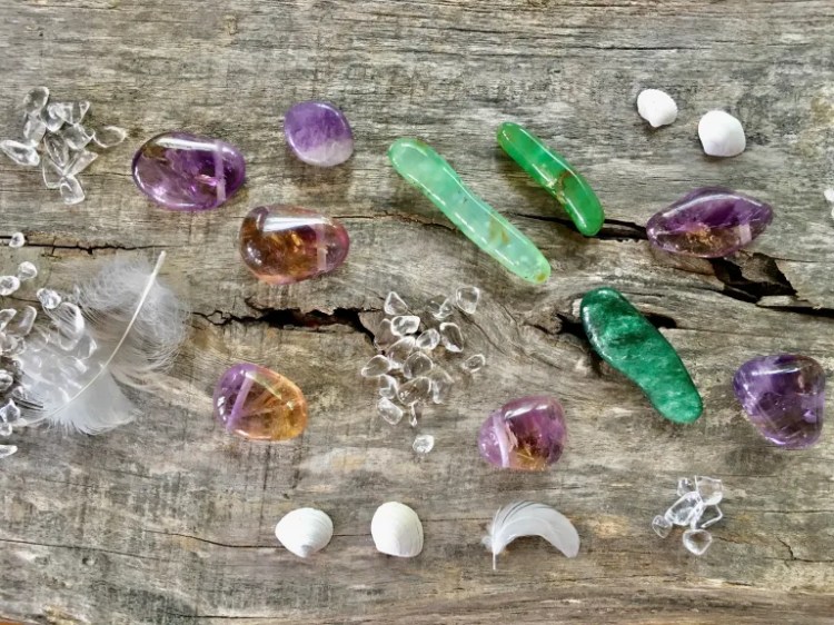 kamień - Kamienie Mocy - minerały - znaczenie działanie właściwości -Maria Bucardi