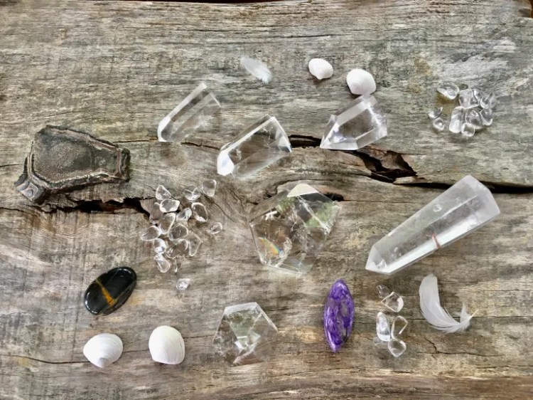 kamień - Kamienie Mocy - minerały - znaczenie działanie właściwości -Maria Bucardi