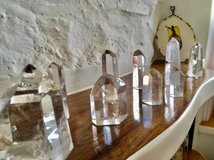 kwarc kryształ - kamień - Kamienie Mocy - minerały - znaczenie działanie właściwości -Maria Bucardi