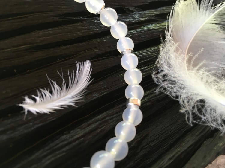 Bransoletka Biały Agat, piórko, srebro, od Marii Bucardi_4476