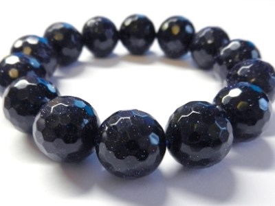 Bransoletka odchudzająca, regulująca wagę – talizman, by uzyskać wymarzone wymiary i wagę ciała. Kamień Mocy Noc Kairu – Mistyczne Drzewa Edenu Marii&nbsp;Bucardi