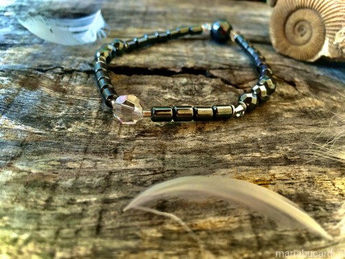 Inghean Corka bogow mityczne drzewa edenu bransoletka od marii bucardi hematyt1 krysztal